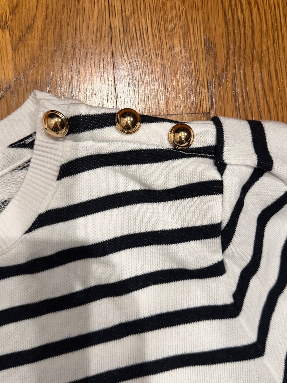 Sweater - Picture 3 of 5